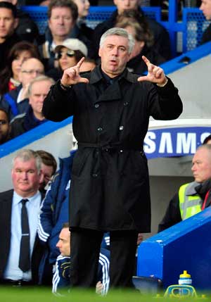 Ancelotti set for PSG league bow