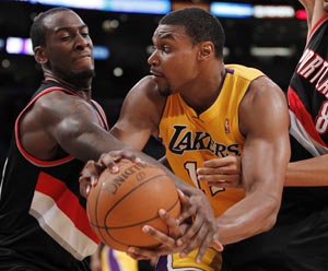 Lakers beat Trailblazers 103-96