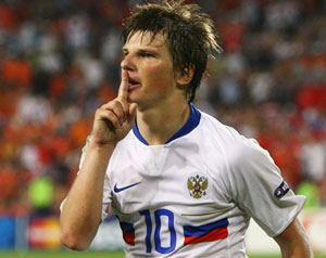 Andrei Arshavin set for Zenit return as Denisov exits