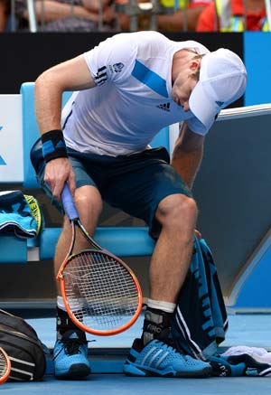 Australian Open: Angry Andy Murray is 'smash hit' in Melbourne