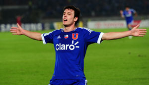 Chilean teenager Angelo Henriquez completes move to Manchester United