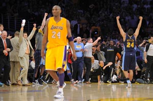 Nuggets avoid elimination, hold off Lakers 102-99