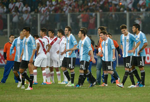 Argentina ride their luck, Uruguay falter again