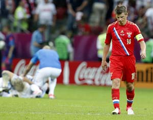 Fabio Capello drops Arshavin for World Cup qualifiers