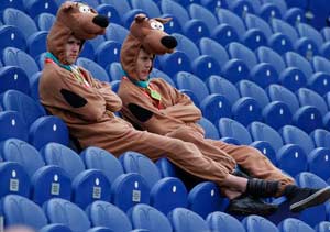 Ashes: Cricket fan dresses pig as a baby, ordered to meditate