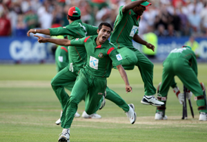 Bangladesh agrees to become first international team to tour Pakistan post-attack