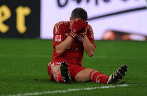 Bayern Munich wait on Schweinsteiger fitness for Schalke