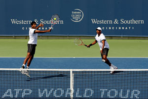 Bhupathi and Bopanna lose in Cincinnati Masters final