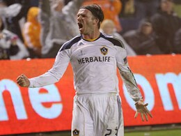 Beckham pulls in Indonesia fans - but not too many Beckham pulls in Indonesia fans - but not too many