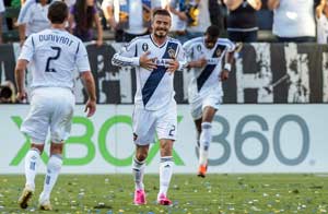 Beckham kicks ball at opponent, suspended for one game