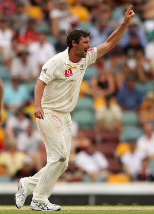 Hilfenhaus revives hopes of a comeback against India