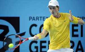 Tomas Berdych, Gilles Simon set up Thailand Open semifinal