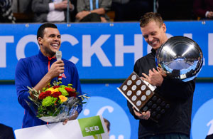 Tomas Berdych clinches Stockholm title, boosts London bid
