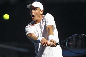 Tomas Berdych crushes Kei Nishikori to reach Kooyong final