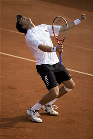 Carlos Berlocq upsets Fernando Verdasco to win Swedish Open