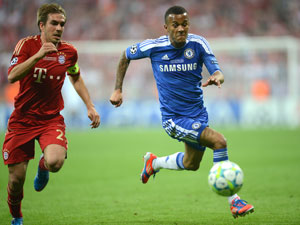 Chelsea stars heap praise on debutant Bertrand