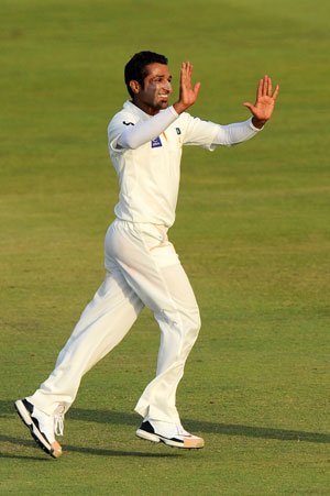 1st Test: Bilawal Bhatti's double strike gives Pakistan edge over Sri Lanka