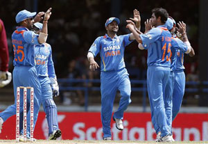 Tri-series, highlights: India vs West Indies - match as it happened