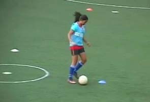 Bangalore girls want to bend it like Beckham in Canada