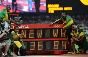 Usain Bolt, Jamaica set a new world record in 4X100m