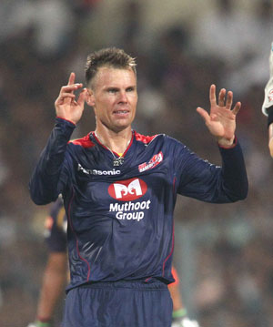 Indian Premier League: KKR Recruit Johan Botha Ready for New Challenge