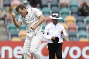 Coach John Wright hails Bracewell