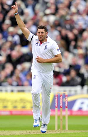 Bresnan, Samuels move up in ICC rankings