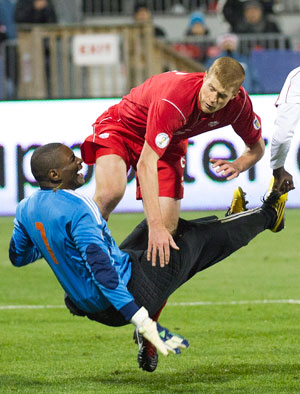 Canada beat undermanned Cuba 3-0 in qualifying