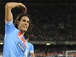 Edinson Cavani set for PSG medical on Monday - press Edinson Cavani set for PSG medical on Monday - press