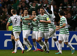 Champions League: United win but Celtic take glory by beating Barcelona