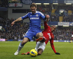 Chelsea, United wage war for a 3-3 draw