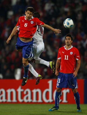 Chile nudge past Peru 1-0