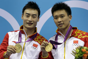 London 2012 Diving: China wins men's 3m synchro diving gold