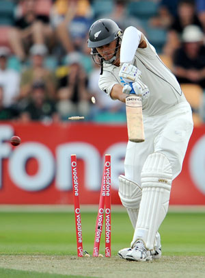 Australia end Day 1 on top after New Zealand bundle out for 150