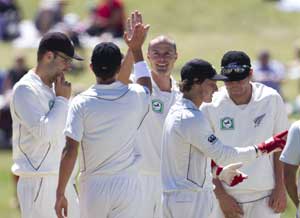 New Zealand rout Zimbabwe by record margin