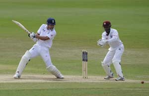 2nd Test: England claim series against West Indies