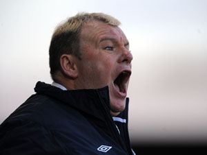 Little Crawley looks to down mighty Man United