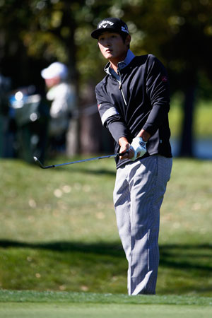 Greg Chalmers, Danny Lee among four to share US PGA lead