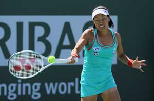 Date-Krumm, King advance at Indian Wells