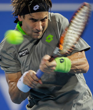 David Ferrer begins new season with easy win over Stanislas Wawrinka in Abu Dhabi