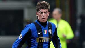 Santon undergoes knee treatment