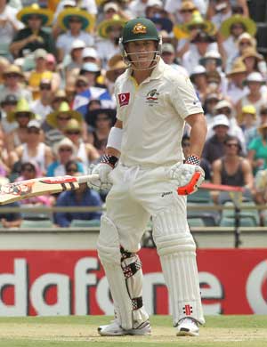 Warner set for Adelaide after dizzy spells