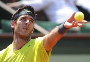 Juan Martin Del Potro takes hard road in Paris