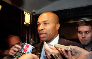 Fisher denies player dissension over lockout