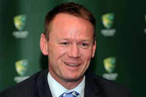 Australia name Ali de Winter as bowling coach