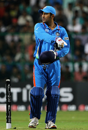 Adulteration of technology with human thinking is bad: Dhoni