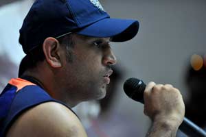 MS Dhoni hopes team gets into the Test groove well