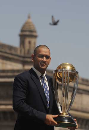 'Flawless' Dhoni praised in message from Obama