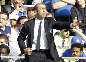 Roberto Di Matteo finds a Friend despite Chelsea slip-up