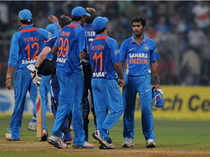 MS Dhoni says pacers a 'bit raw', Eoin Morgan delighted with performance